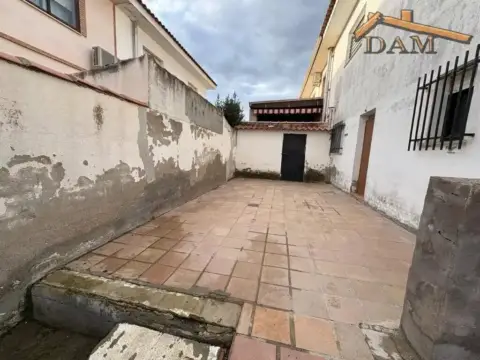 Chalet en Burujón