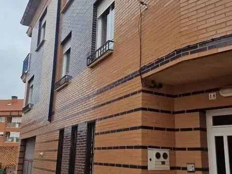 Chalet en Villamediana de Iregua