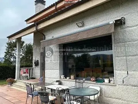Chalet en Verín