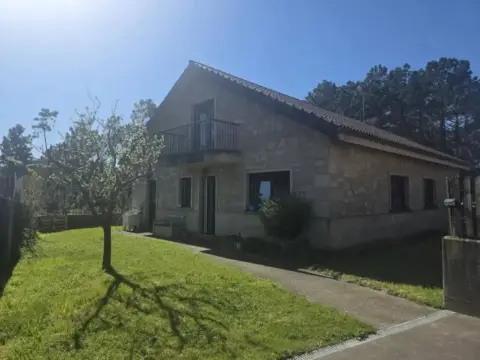 Chalet en calle Lugar Amanecida, 29