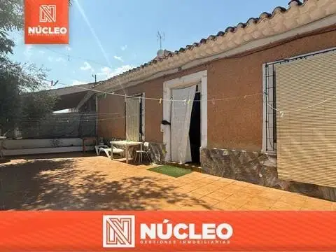 Casa adosada en Hellín