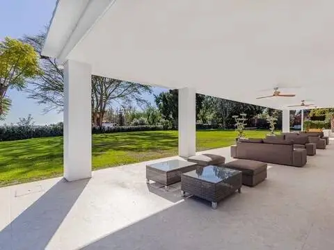 Chalet en Núcleo