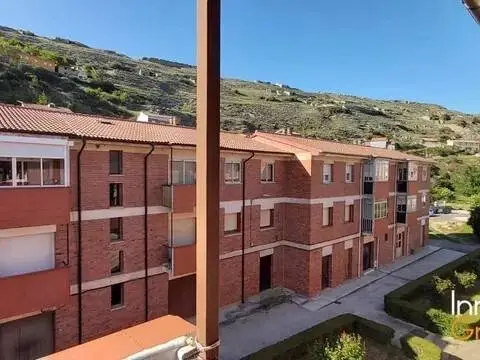 Piso en Cerezo de Río Tirón