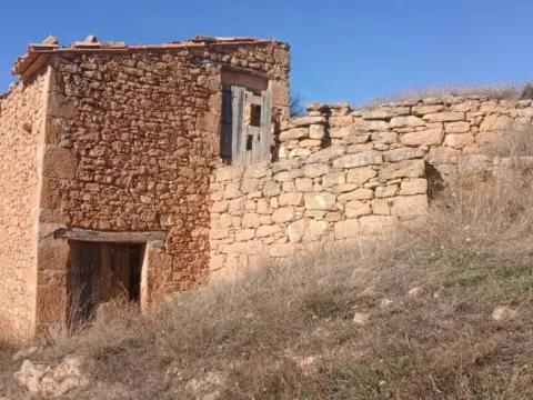 Terreno en calle de San Miguel