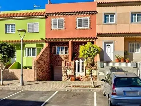 Casa adosada en Agüimes