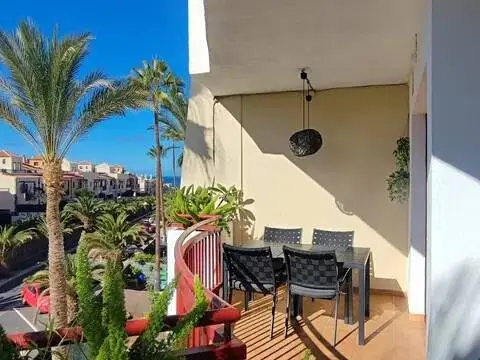 Piso en calle Av Falcones Los, , nº 3