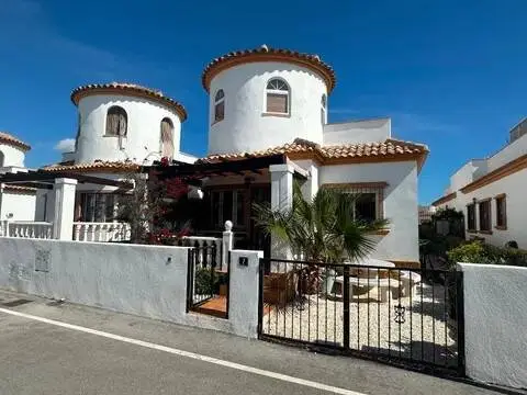 Casa en Urbanizaciones