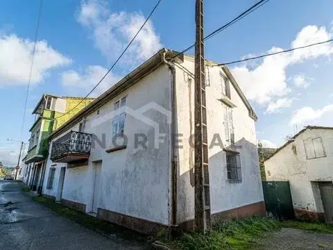 Casa en Neda