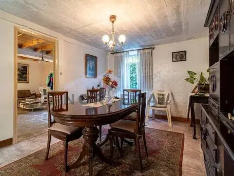Casa en Neda