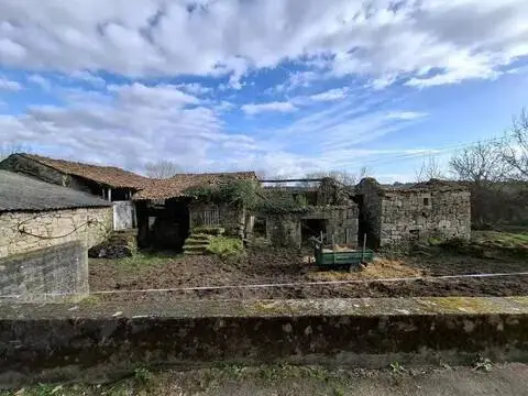 Chalet en Vilamarín