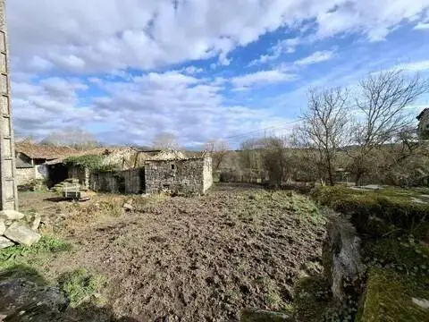 Chalet en Vilamarín