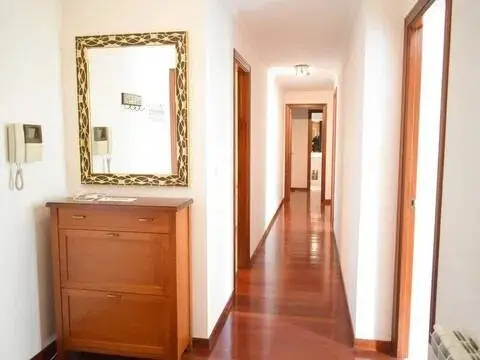 Piso en A Seca-Os Salgueriños