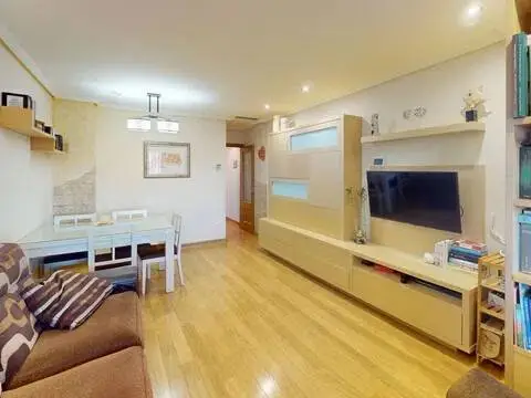 Piso en Matola-La Foia-Las Bayas-La Marina