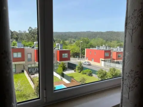 Piso en Pedrouzos (Brión)