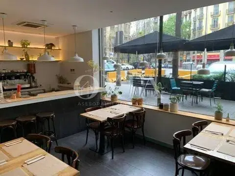 Local comercial en Eixample