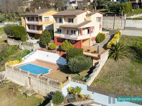 Chalet en Banyoles