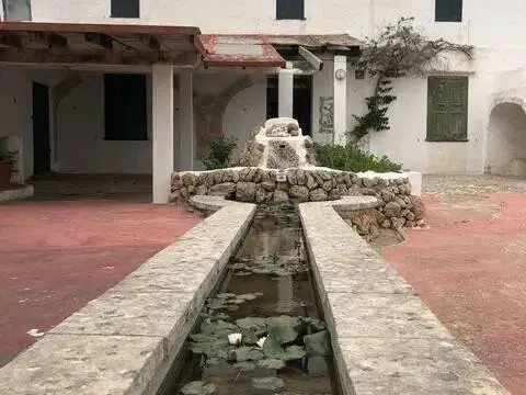 Casa rústica en Sant Climent-Llucmaçanes-Es Canutells-Binidalí