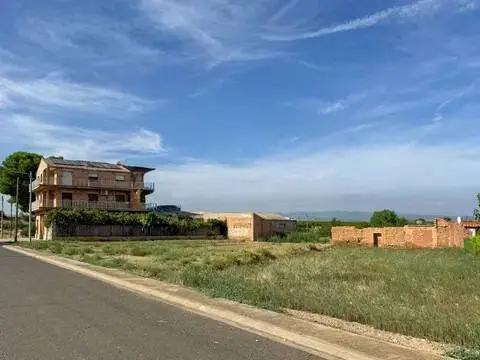 Terreno en Carrer d'Almenar