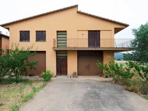 Chalet en Maià de Montcal