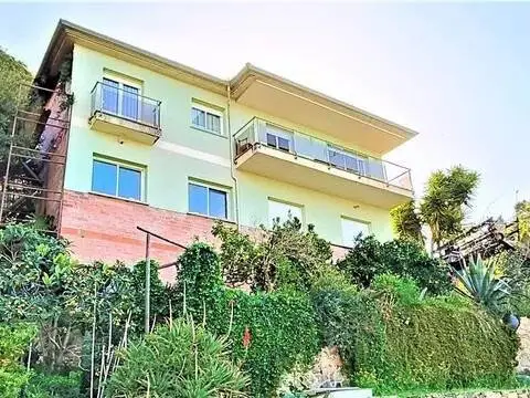 Chalet en Roca Grossa-Serra Brava