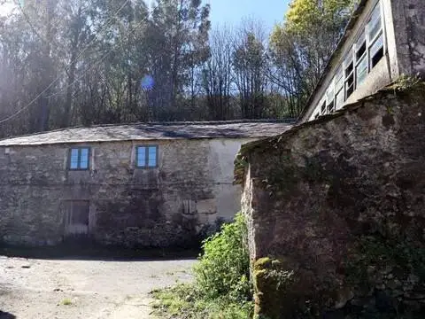Casa rústica en calle Lg Corteporcos-Silvela, 2