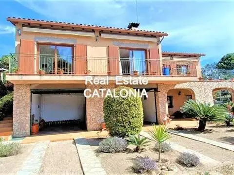 Chalet en Roca Grossa-Serra Brava