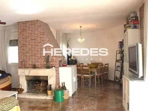 Casa adosada en Torrelles de Llobregat
