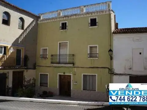 Casa rústica en calle calle Daoiz y Velarde, 3