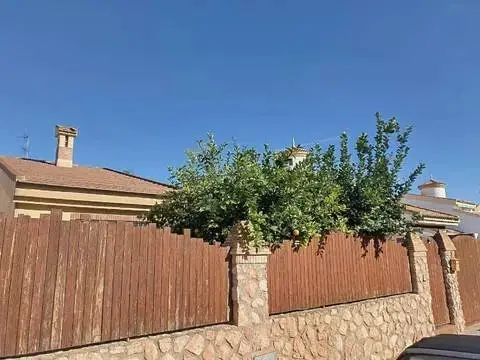 Chalet en Santiago de la Ribera