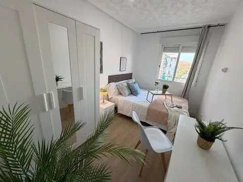 Habitación en Avenida de Novelda