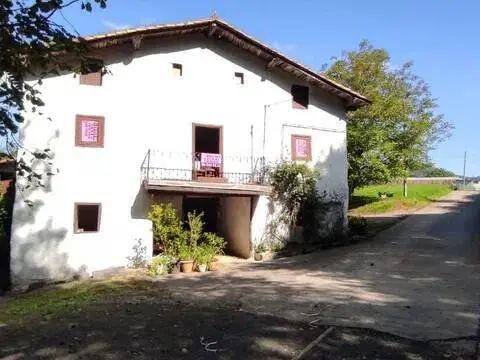 Casa rústica en Gautegiz Arteaga