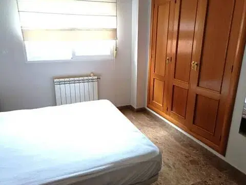 Piso en Sepulcro Bolera-Universidad-Hermanos Falcó