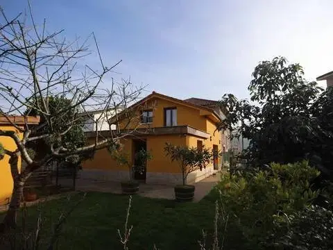 Chalet en Santa María de Cayón