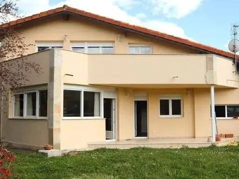 Chalet en Molledo