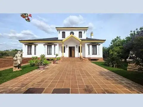 Chalet en Mairena del Alcor