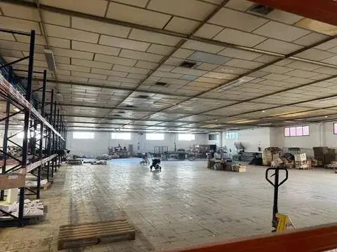 Nave industrial en Los Prados