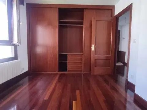 Piso en Santurde
