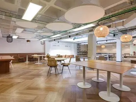 Lokal użytkowy, 2319 m²