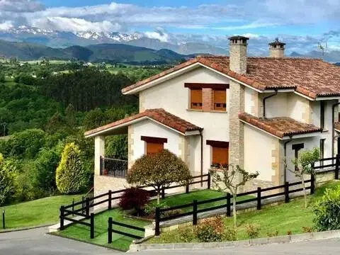 Chalet en Ceceño