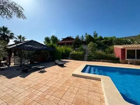 Chalet en Ojós