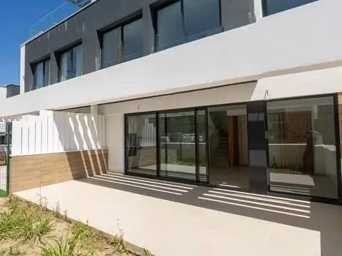 Casa en calle del Jazmín