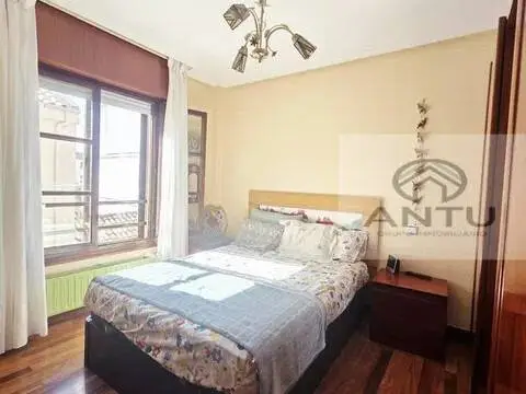 Piso en Santurde