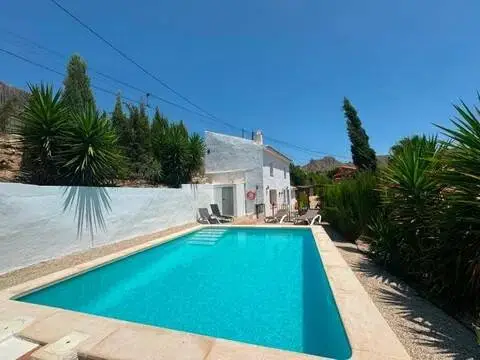 Chalet en Blanca