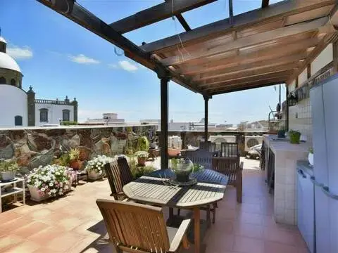 Casa en callejón del Reloj