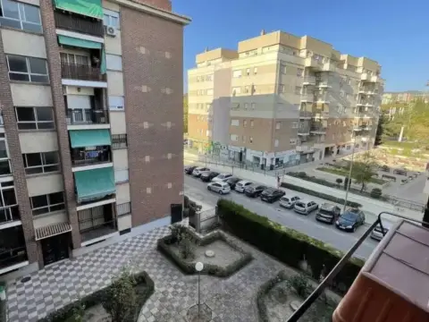 Piso en Pajaritos-Plaza de Toros