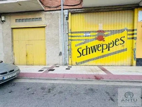 Local comercial en Santurde