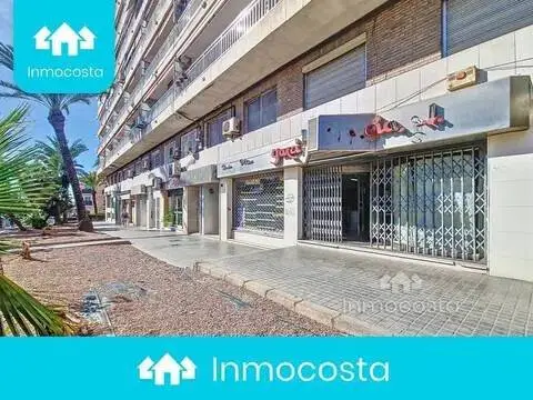 Local comercial en Raval Roig
