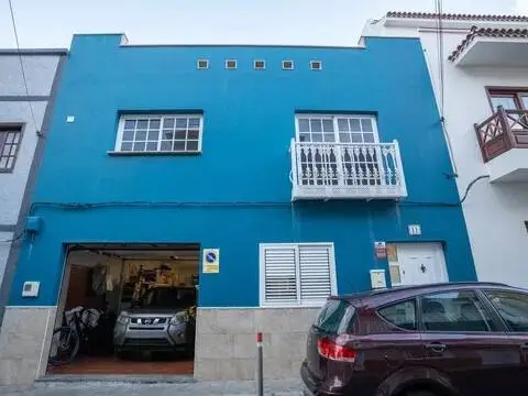 Casa adosada en Los Silos
