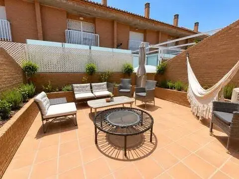 Casa adosada en Alboraia - Alboraya