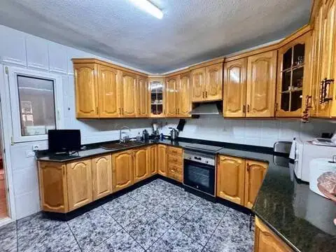 Chalet en Zarandona